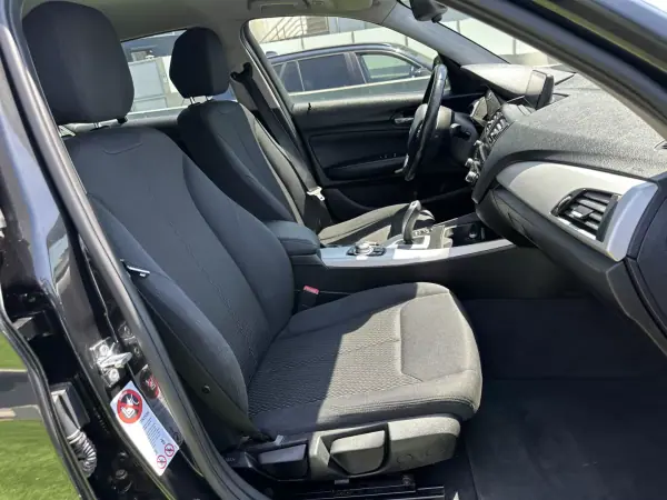 BMW 116 2012 - 10900 EUR, 245000 km - AUTO.MOTO.pt - 245000km - foto 47 de 51