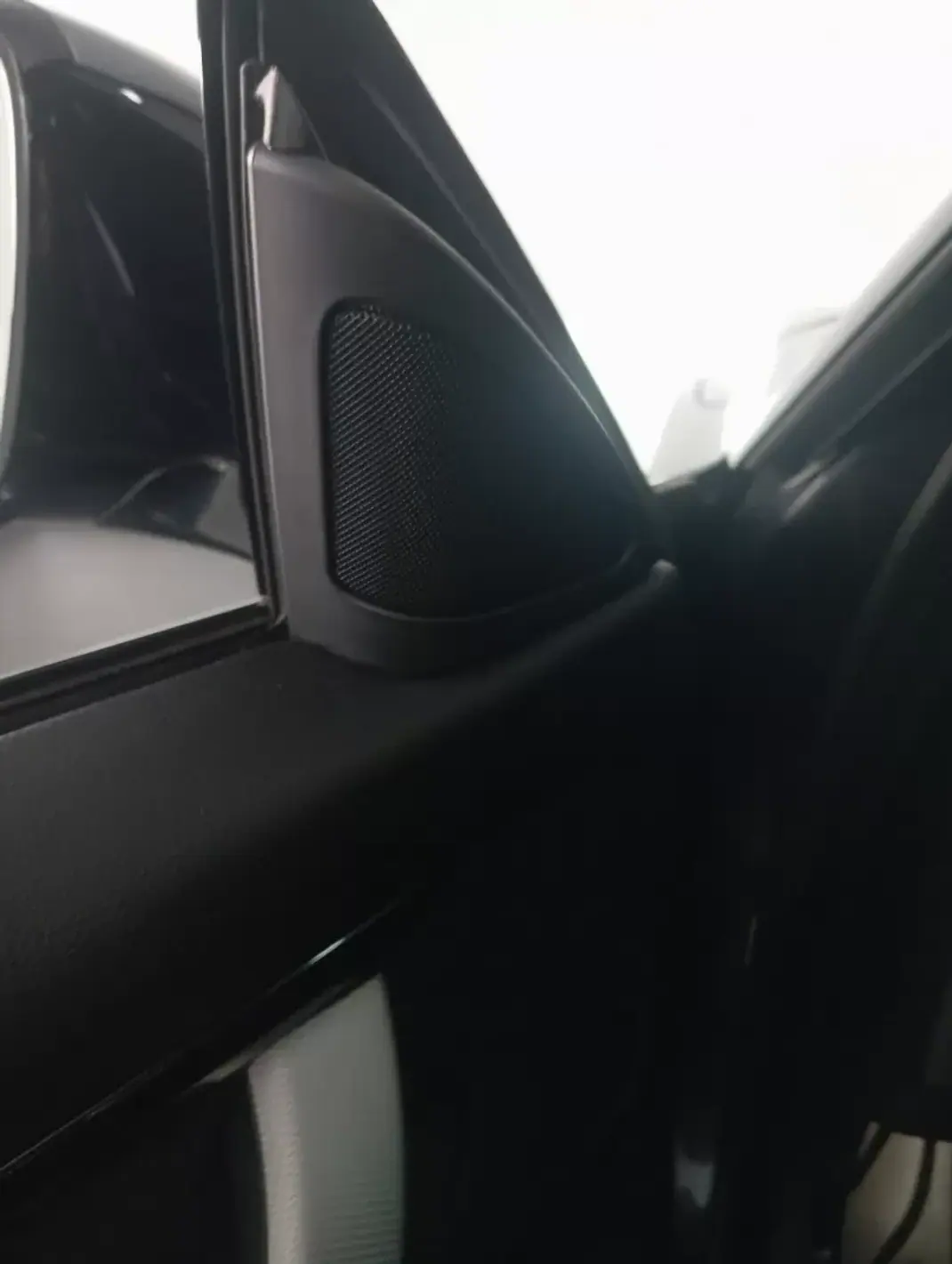 BMW 420 2017 - 25500 EUR, 149000 km - AUTO.MOTO.pt - 149000km - foto 16 de 27