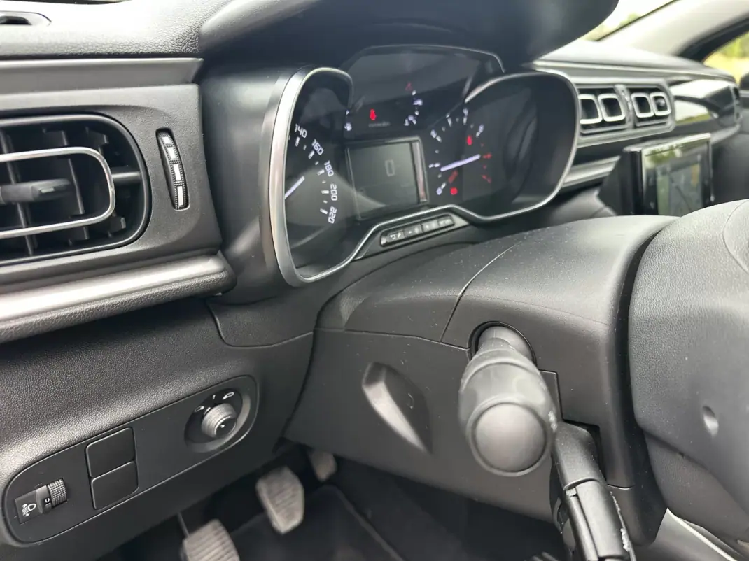 Citroën C3 2022 - 13990 EUR, 44000 km - 44000km - foto 16 de 22
