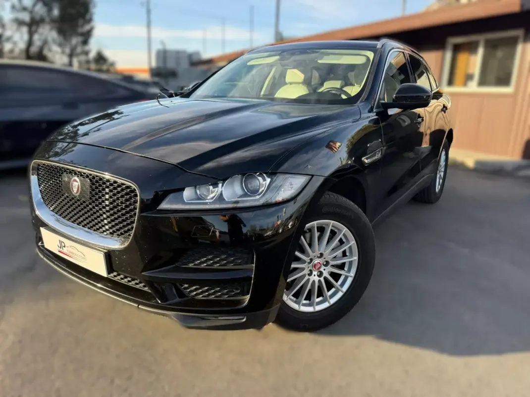 Jaguar F-Pace 2017 - 24900 EUR, 184000 km - AUTO.MOTO.pt - 184000km - foto 1 de 19