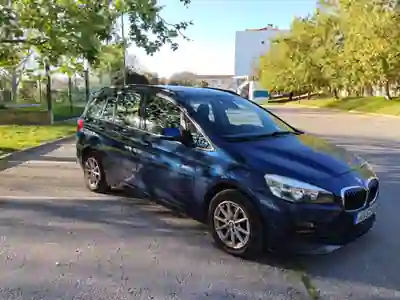 BMW 216 Gran Tourer 2019 - 7250 EUR, 302000 km - AUTO.MOTO.pt - 302000km - foto 4 de 20