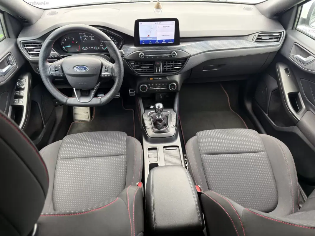 Ford Focus 2020 - 15990 EUR, 87000 km - AUTO.MOTO.pt - 87000km - foto 11 de 15