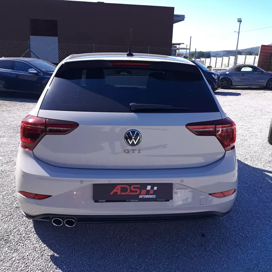 Volkswagen Polo 2024 - 31450 EUR, 8900 km - 8900km - foto 5 de 18
