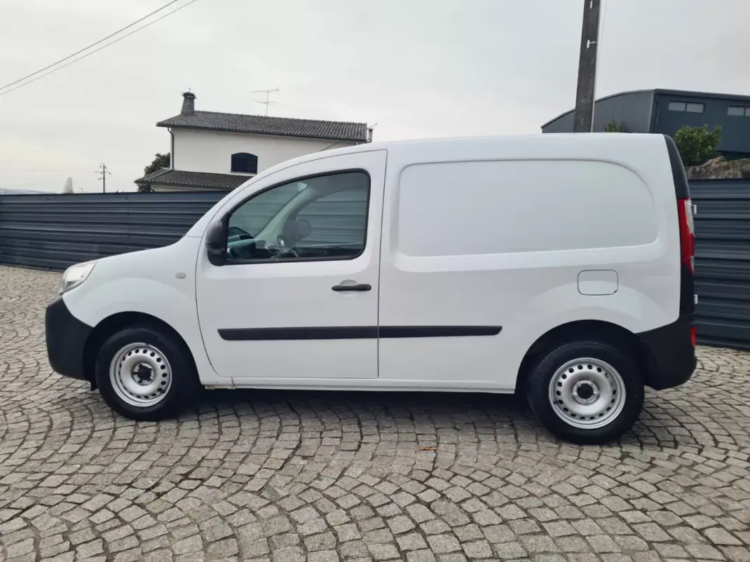 Renault KANGOO 1.5 BLUE DCI 3LUG EDITION ONE 2018 - 11490 EUR, 159000 km - AUTO.MOTO.pt - 159000km - foto 2 de 12