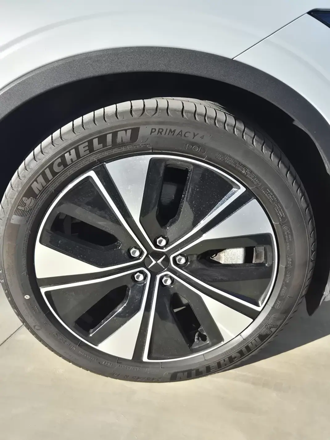 Polestar 2 2022 - 28750 EUR, 42000 km - 42000km - foto 5 de 57