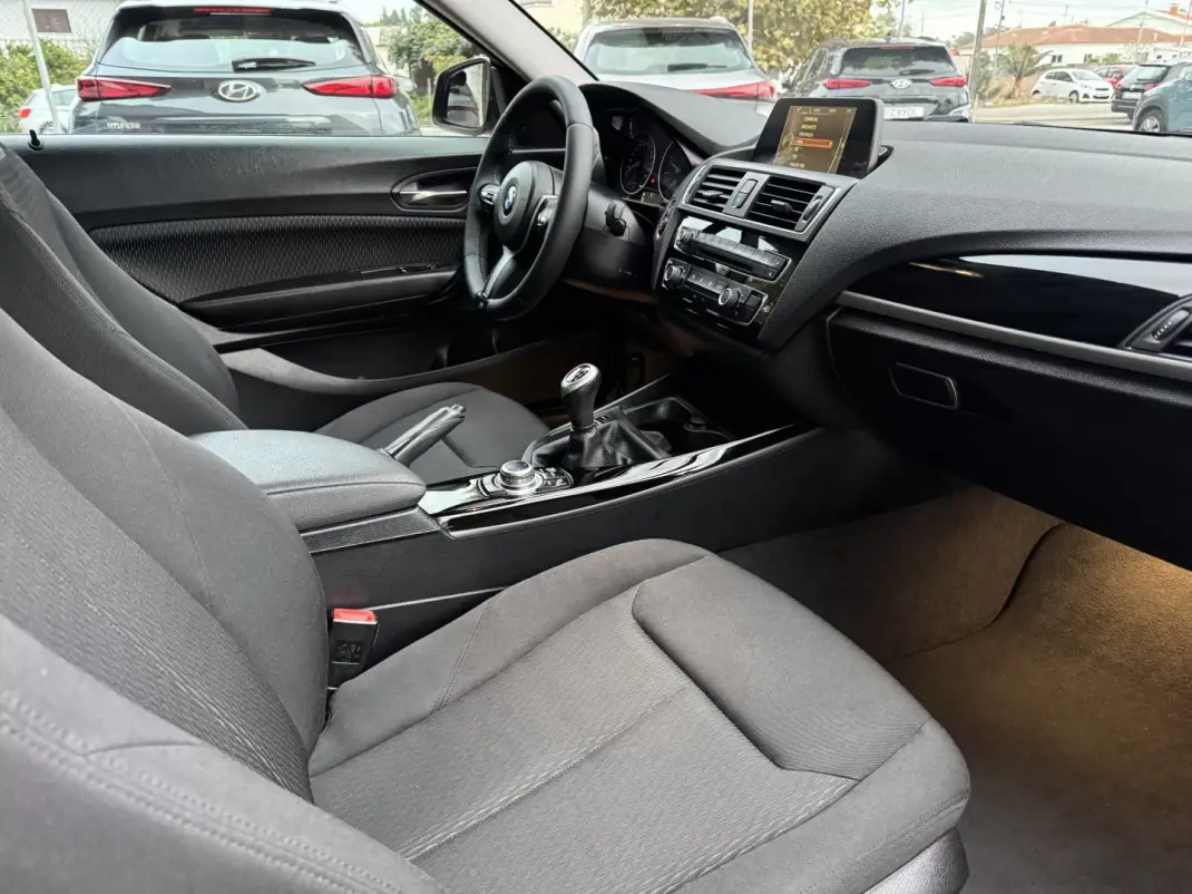 BMW 218 2017 - 17990 EUR, 208000 km - AUTO.MOTO.pt - 208000km - foto 15 de 36