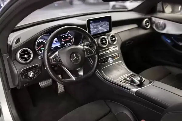 Mercedes-Benz C 220 2016 - 26900 EUR, 178412 km - AUTO.MOTO.pt - 178412km - foto 6 de 22