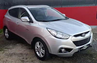 Hyundai ix35 2011 - 10950 EUR, 149000 km - AUTO.MOTO.pt - 149000km - foto 3 de 21