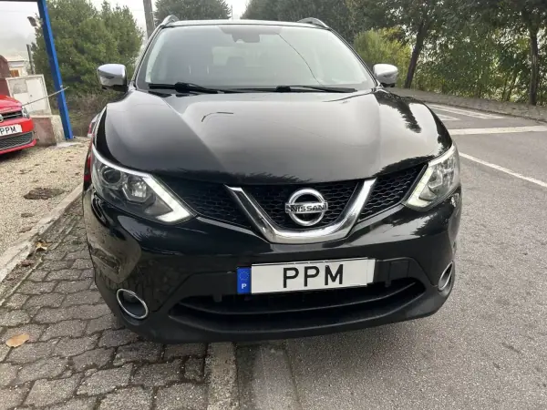 Nissan Qashqai 2015 - 18500 EUR, 152000 km - AUTO.MOTO.pt - 152000km - foto 2 de 12