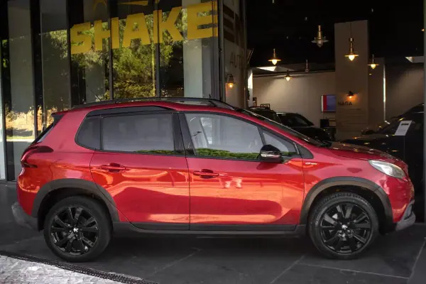 Peugeot 2008 2016 — foto 3 de 31