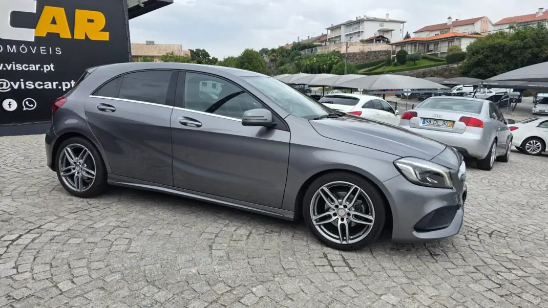 Mercedes-Benz A 200 2015 - 18490 EUR, 99000 km - 99000km - foto 13 de 26