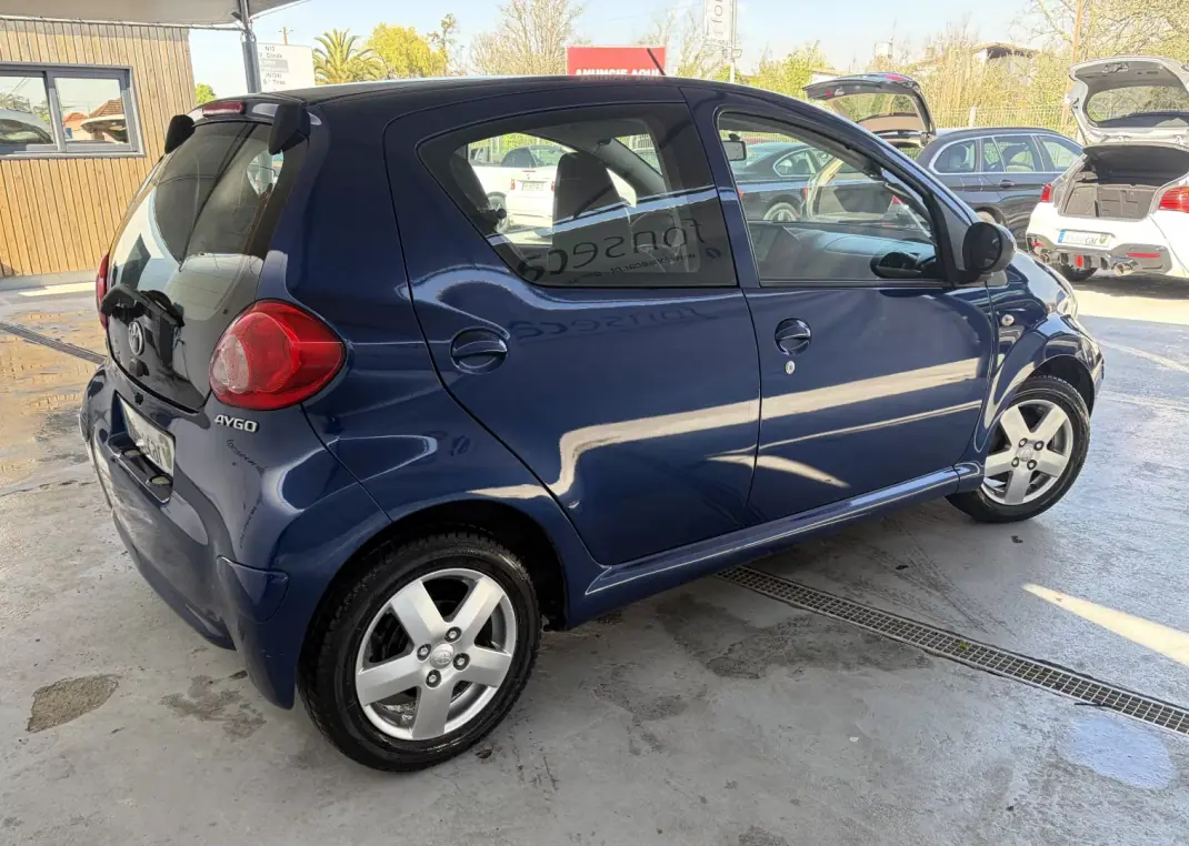 Toyota Aygo 2008 - 4750 EUR, 150655 km - AUTO.MOTO.pt - 150655km - foto 4 de 10