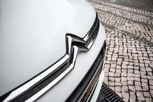 Citroën Grand C4 Spacetourer 2019 - 10750 EUR, 230819 km - AUTO.MOTO.pt - 230819km - foto 9 de 38