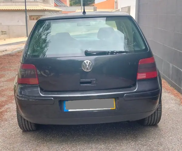 Volkswagen Golf 1999 - 2750 EUR, 457773 km - 457773km - foto 4 de 15