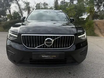 Volvo XC 40 2022 - 25999 EUR, 98000 km - AUTO.MOTO.pt - 98000km - foto 2 de 18