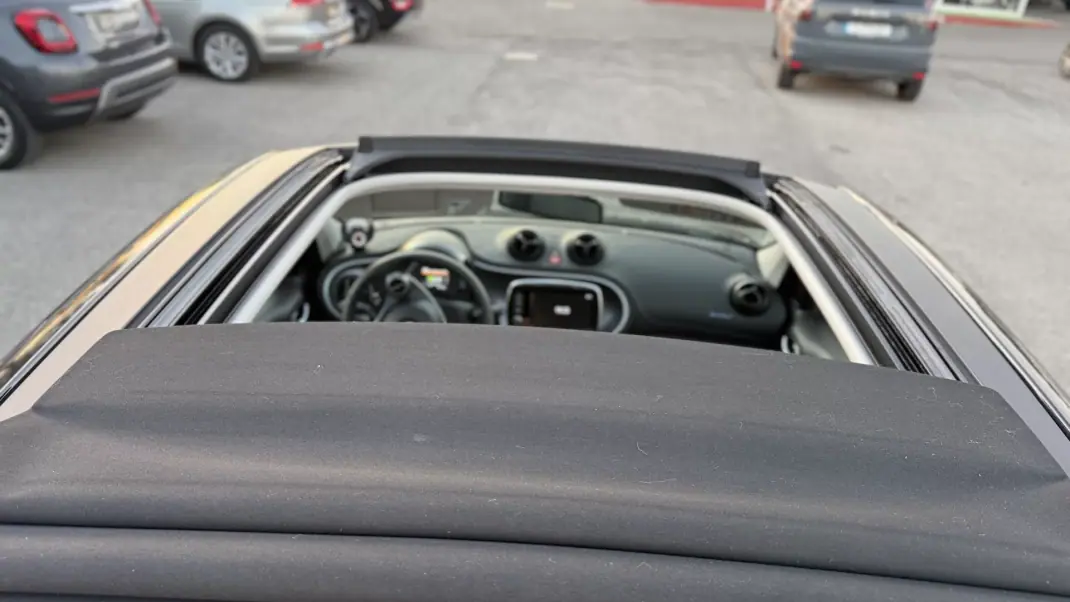 Smart ForFour 2019 - 14900 EUR, 32900 km - 32900km - foto 7 de 66