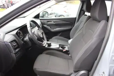 Nissan Qashqai 2023 - 25900 EUR, 42638 km - AUTO.MOTO.pt - 42638km - foto 4 de 24