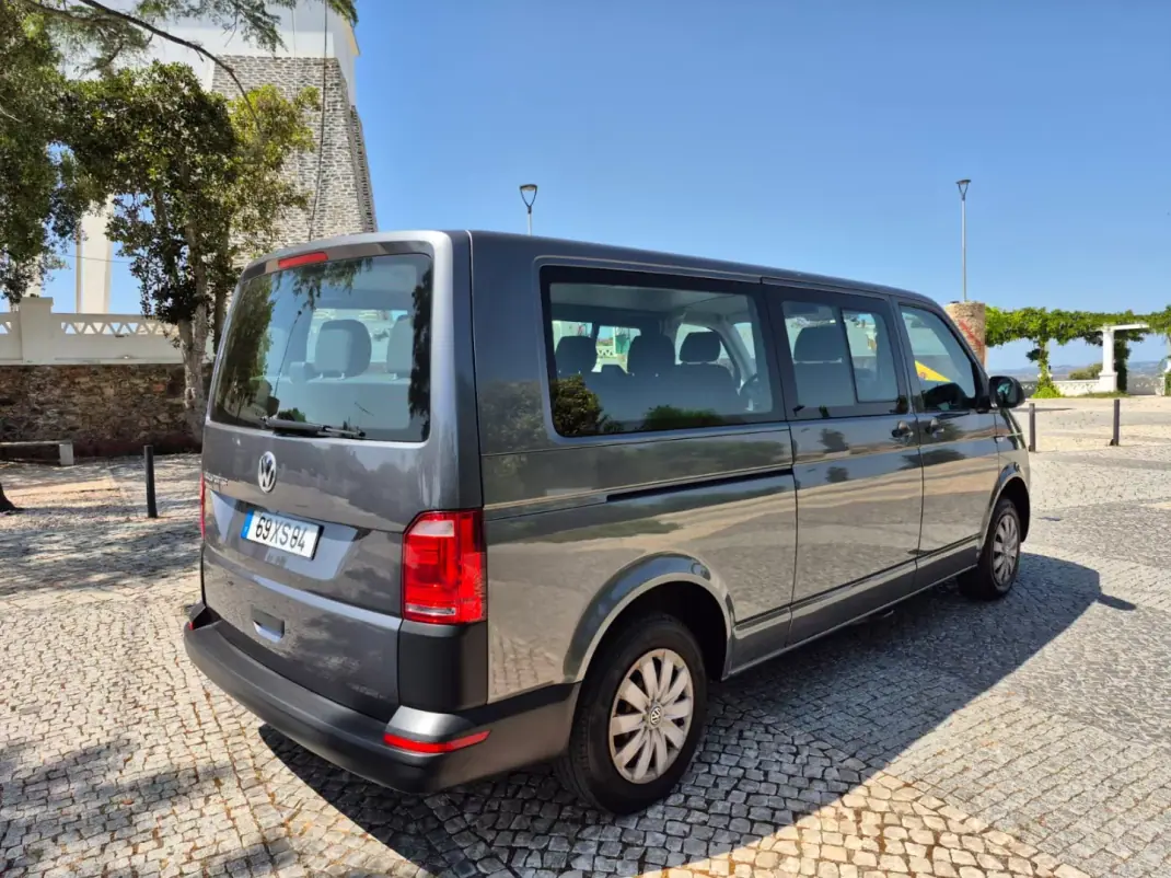 Volkswagen Transporter 2019 - 28750 EUR, 190404 km - 190404km - foto 22 de 22