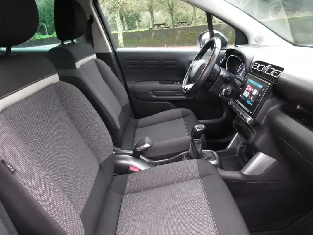 Citroën C3 Aircross 2018 - 11999 EUR, 56000 km - AUTO.MOTO.pt - 56000km - foto 23 de 39