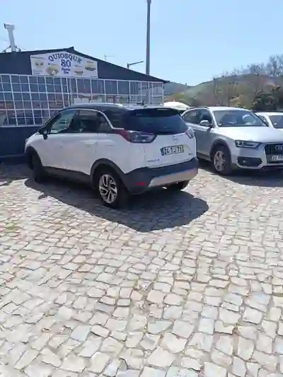 Opel Crossland 2017 - 7500 EUR, 240000 km - foto 2 de 14