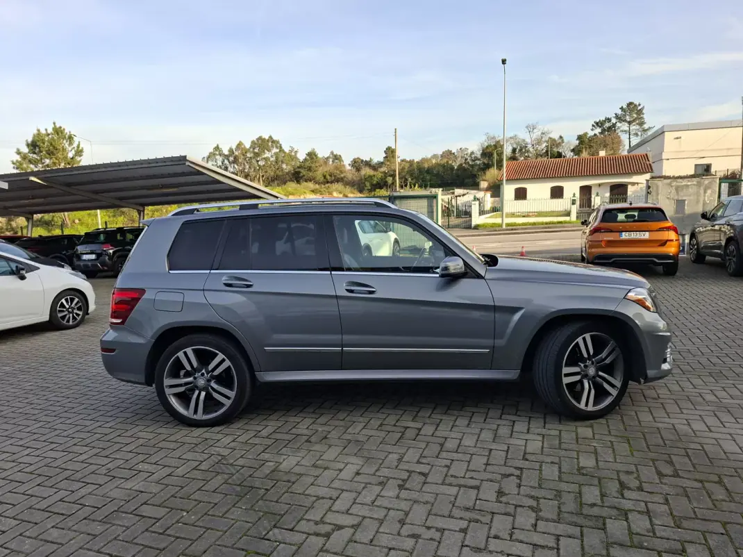 Mercedes-Benz GLK 250 2014 - 22500 EUR, 139500 km - AUTO.MOTO.pt - 139500km - foto 5 de 32