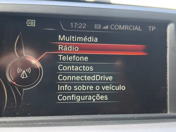 BMW X1 2017 - 19000 EUR, 108500 km - AUTO.MOTO.pt - 108500km - foto 9 de 18