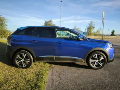 Peugeot 3008 2018 - 15992 EUR, 65181 km - AUTO.MOTO.pt - 65181km - foto 9 de 24