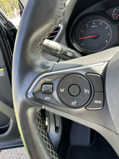 Opel Grandland X 2020 - 15900 EUR, 160000 km - 160000km - foto 34 de 55