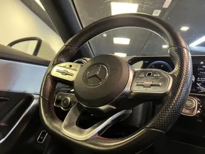 Mercedes-Benz CLA 180 2021 - 24990 EUR, 135000 km - AUTO.MOTO.pt - 135000km - foto 18 de 41