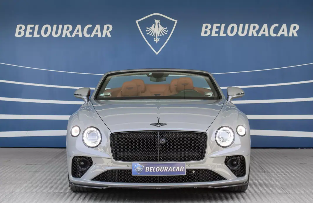 Bentley Continental GTC 2019 - 250000 EUR, 58772 km - AUTO.MOTO.pt - 58772km - foto 3 de 29