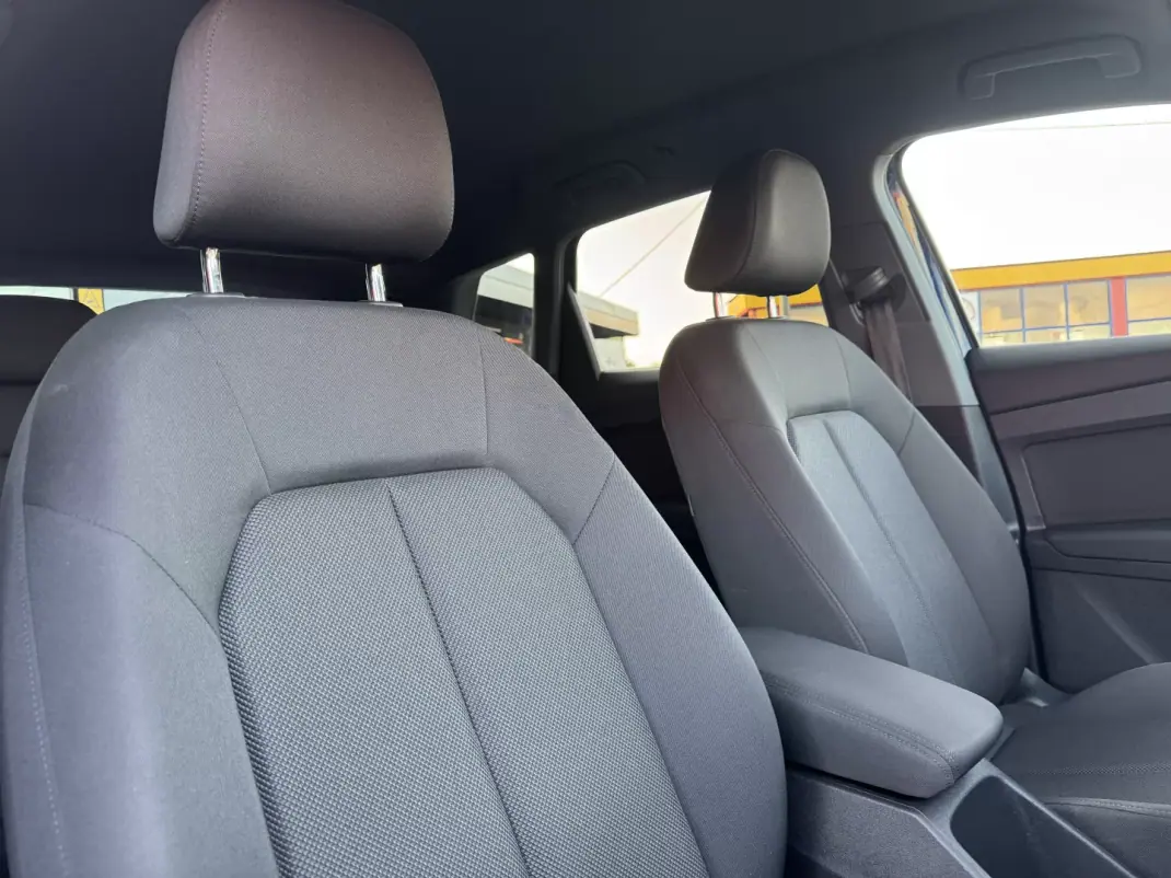 Audi Q4 e-tron 2021 - 29900 EUR, 79000 km - 79000km - foto 19 de 46
