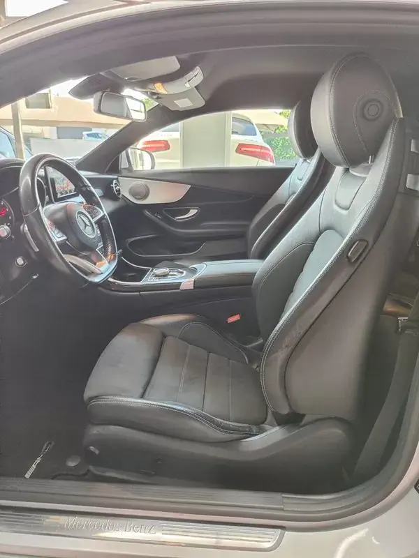 Mercedes-Benz C 250 2016 - 25990 EUR, 219000 km - AUTO.MOTO.pt - 219000km - foto 5 de 38