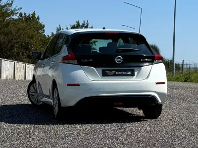 Nissan Leaf 2021 - 13900 EUR, 106000 km - AUTO.MOTO.pt - 106000km - foto 3 de 12