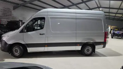 Mercedes-Benz Sprinter 316 Cdi 7G-tronic C/Iva 2018 - 27950 EUR, 160304 km - AUTO.MOTO.pt - 160304km - foto 3 de 34