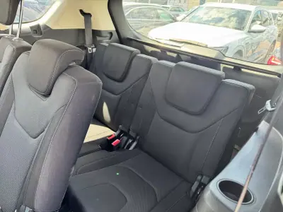 Ford S-Max 2019 - 19990 EUR, 100000 km - AUTO.MOTO.pt - 100000km - foto 14 de 19