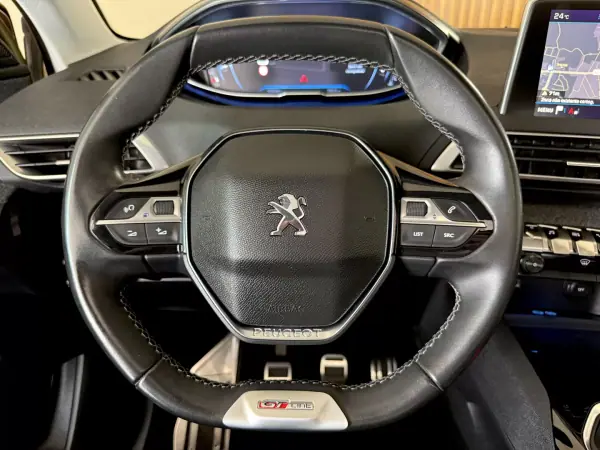 Peugeot 3008 2017 - 18500 EUR, 155000 km - AUTO.MOTO.pt - 155000km - foto 38 de 112