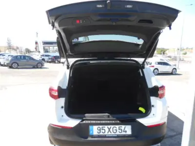 Opel Grandland 2019 - 14900 EUR, 102526 km - 102526km - foto 8 de 17