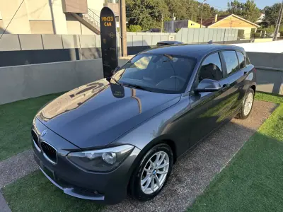 BMW 116 2015 - 12900 EUR, 230000 km - AUTO.MOTO.pt - 230000km - foto 6 de 57