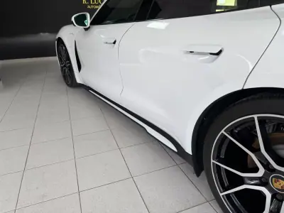 Porsche Taycan 2023 - 67000 EUR, 46411 km - 46411km - foto 13 de 40