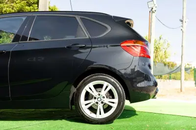 BMW 216 Active Tourer 2019 - 15750 EUR, 109700 km - AUTO.MOTO.pt - 109700km - foto 42 de 43