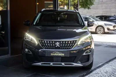 Peugeot 3008 2018 - 18450 EUR, 107895 km - AUTO.MOTO.pt - 107895km - foto 7 de 40