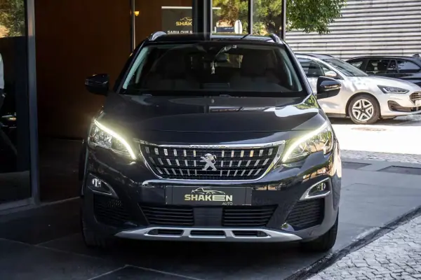 Peugeot 3008 2018 - 18450 EUR, 107895 km - AUTO.MOTO.pt - 107895km - foto 7 de 40