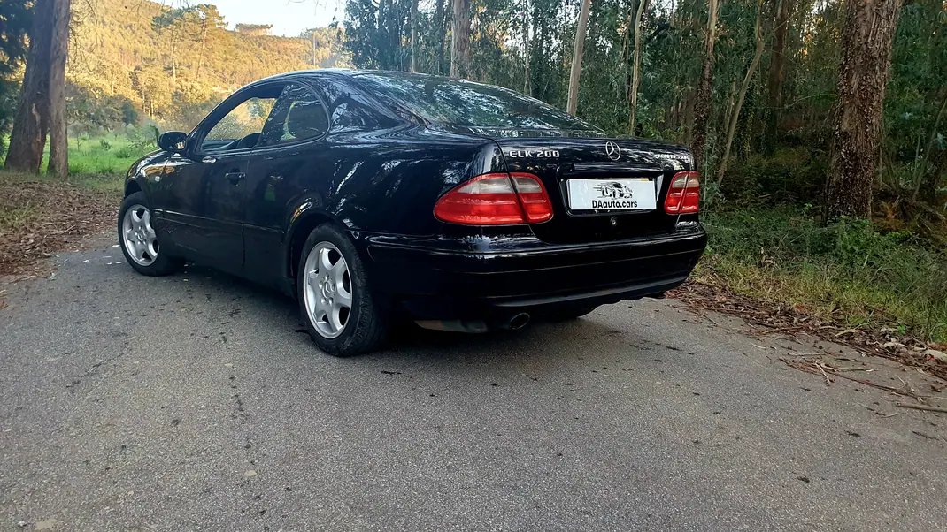 Mercedes-Benz CLK 200 1999 - 7750 EUR, 162000 km - AUTO.MOTO.pt - 162000km - foto 3 de 10