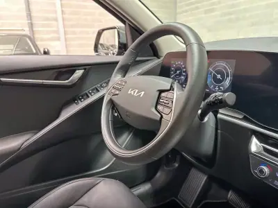 Kia e-Niro 2023 - 27950 EUR, 27488 km - AUTO.MOTO.pt - 27488km - foto 45 de 53