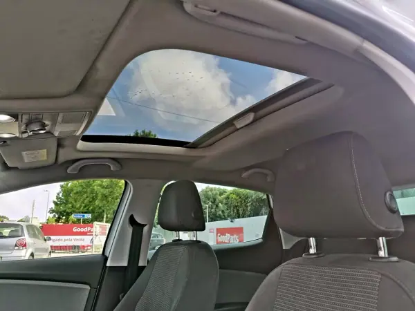 SEAT Leon 2019 - 15490 EUR, 89879 km - AUTO.MOTO.pt - 89879km - foto 31 de 35