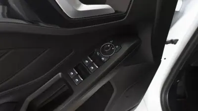 Ford Focus 2024 - 21450 EUR, 49000 km - AUTO.MOTO.pt - 49000km - foto 21 de 36