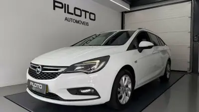 Opel Astra Sports Tourer 2018 - 222272km