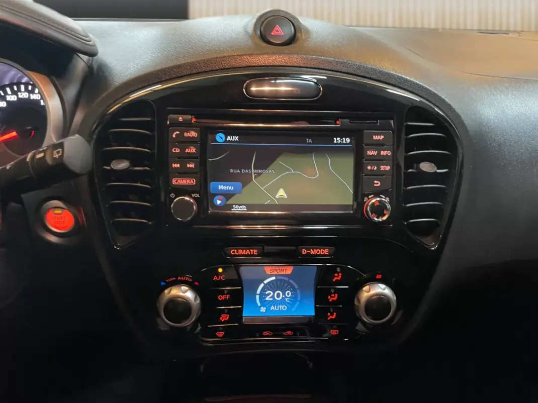 Nissan Juke 2018 - 13950 EUR, 106635 km - 106635km - foto 10 de 20