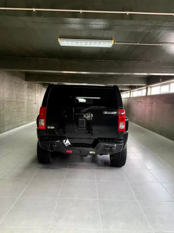 Hummer H3 2005 - 35750 EUR, 85000 km - AUTO.MOTO.pt - 85000km - foto 8 de 14