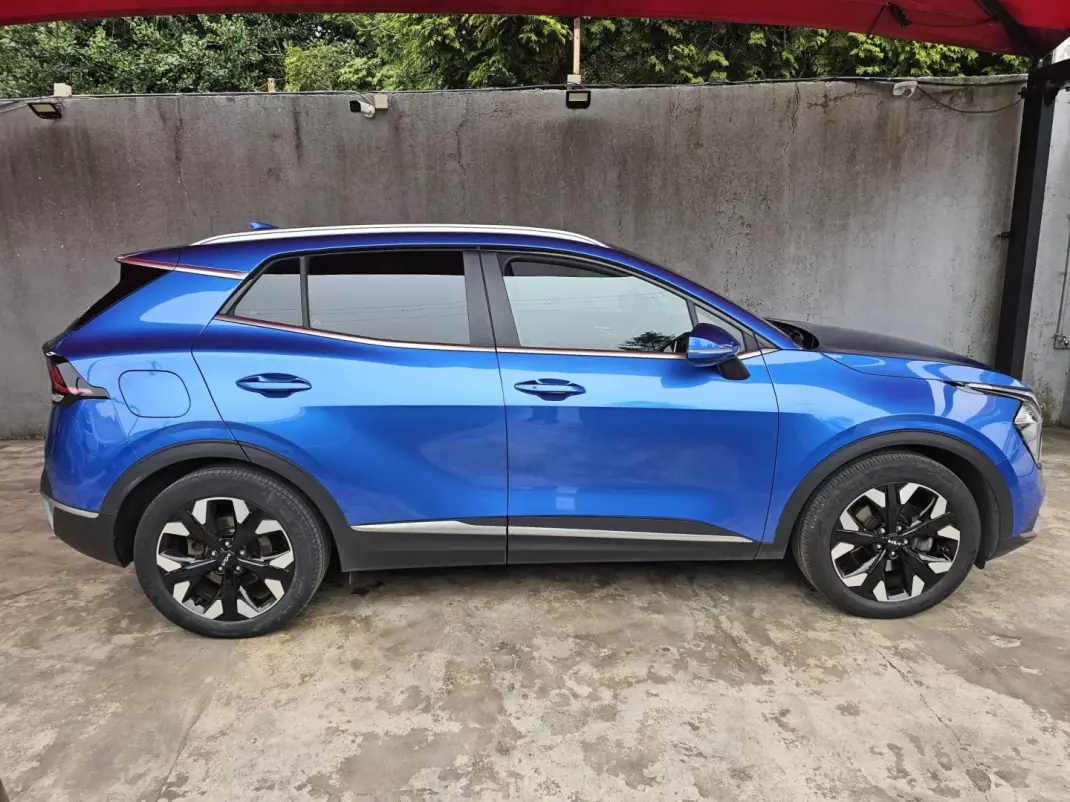 Kia Sportage 2022 - 24999 EUR, 126000 km - AUTO.MOTO.pt - 126000km - foto 4 de 19